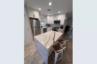 68 Brookline Avenue #main floor, Long Beach, NY 11561 - Photo 3