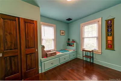 502 Brooklyn Boulevard, Brightwaters, NY 11718 - Photo 11