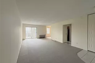 175 Maple Ave, Westbury, NY 11590 - Photo 7