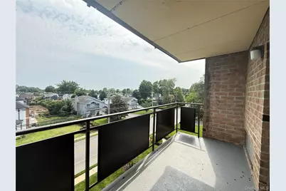 175 Maple Avenue #4H, Westbury, NY 11590 - Photo 15