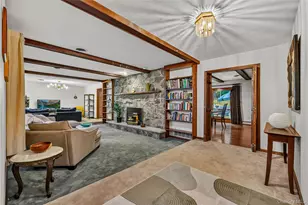 14 Lisa Dr, Highland, NY 12528 - Photo 5