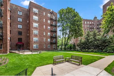 113-14 72nd Road #6A, Forest Hills, NY 11375 - Photo 3