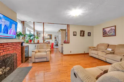 15424 12th Road, Whitestone, NY 11357 - Photo 3