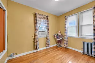 154-24 12th Rd, Whitestone, NY 11357 - Photo 17