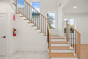 8 Memorial Park Dr, Spring Valley, NY 10977 - Photo 17