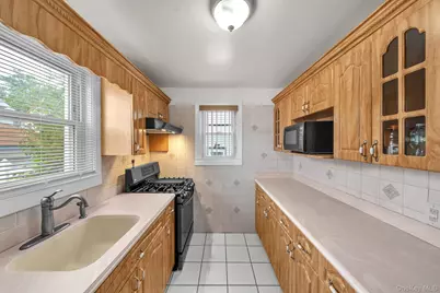 8978 219th Street, Queens Village, NY 11427 - Photo 13