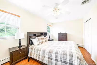 752 Oakfield Avenue, Bellmore, NY 11710 - Photo 25