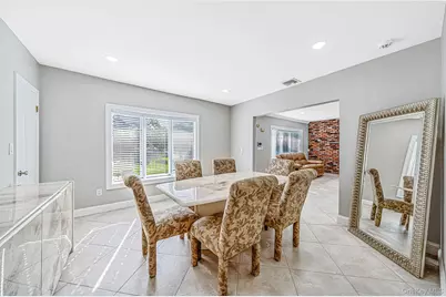 752 Oakfield Avenue, Bellmore, NY 11710 - Photo 15