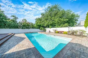752 Oakfield Ave, Bellmore, NY 11710 - Photo 37