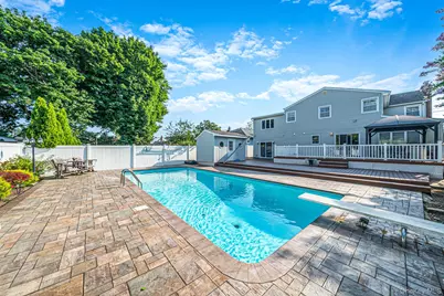 752 Oakfield Avenue, Bellmore, NY 11710 - Photo 35