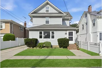 100 Spruce Street, West Hempstead, NY 11552 - Photo 3