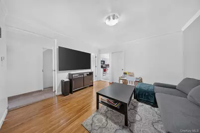 22110 69th Avenue, Oakland Gardens, NY 11364 - Photo 5