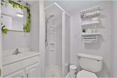 22110 69th Avenue, Oakland Gardens, NY 11364 - Photo 25