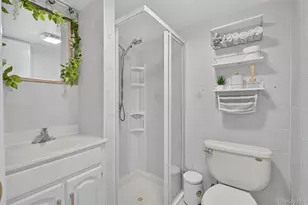 221-10 69th Ave, Oakland Gardens, NY 11364 - Photo 25