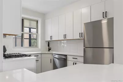 68-61 Yellowstone Boulevard #610, Forest Hills, NY 11375 - Photo 11