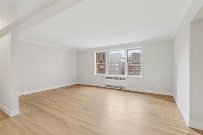 68-61 Yellowstone Boulevard #610, Forest Hills, NY 11375 - Photo 1