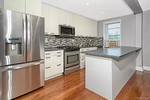 709 Warburton Ave, Yonkers, NY 10701 - Photo 15