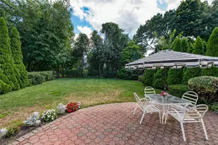 607 7 Ave, East Northport, NY 11731 - Photo 31