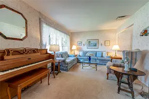 607 7 Ave, East Northport, NY 11731 - Photo 5