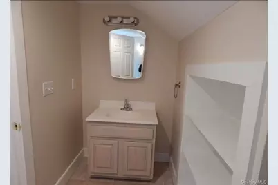 69 Cedar Avenue, Poughkeepsie, NY 12603 - Photo 13