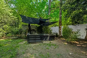194 W Neck Rd, Huntington, NY 11743 - Photo 23