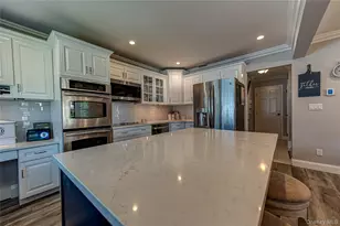 165 Pepperidge Rd, Oakdale, NY 11769 - Photo 9