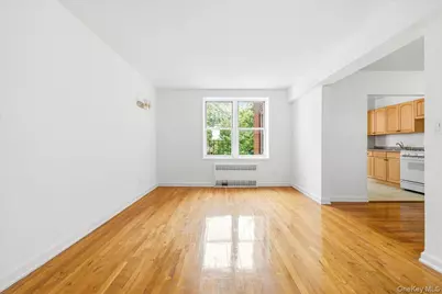 82-40 Austin Street #6/K, Kew Gardens, NY 11415 - Photo 9