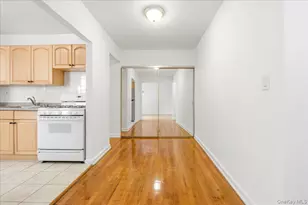 82-40 Austin St, Kew Gardens, NY 11415 - Photo 13