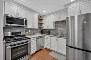 25 Franklin Ave, White Plains, NY 10601 - Photo 11
