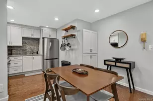 25 Franklin Ave, White Plains, NY 10601 - Photo 7