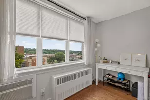 25 Franklin Ave, White Plains, NY 10601 - Photo 21