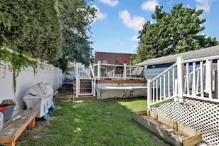 1537 Madison St, Elmont, NY 11003 - Photo 27