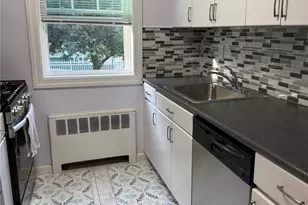226-09 Union Tpke, Oakland Gardens, NY 11364 - Photo 7