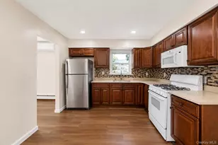 83 Louis Ave, Elmont, NY 11003 - Photo 3