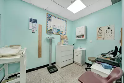 834 Coney Island Avenue, Brooklyn, NY 11218 - Photo 7