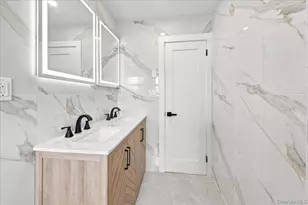 1463 Pelham Pkwy N, Bronx, NY 10469 - Photo 17