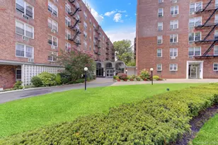 54-40 Little Neck Pkwy, Little Neck, NY 11362 - Photo 1