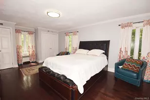 25 A Old Mill Rd, Great Neck, NY 11023 - Photo 17