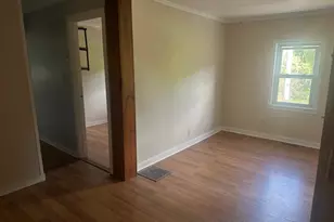 348-354 Binnewater Rd, Kingston, NY 12401 - Photo 19