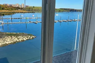 1490 Outlook Ave, Bronx, NY 10465 - Photo 11