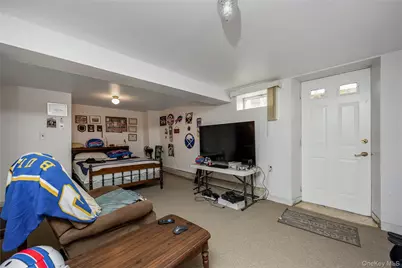 9 Linwood Avenue, Farmingdale, NY 11735 - Photo 19