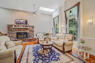 23 Colonial Dr, Smithtown, NY 11787 - Photo 9