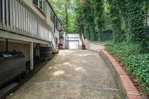 23 Colonial Dr, Smithtown, NY 11787 - Photo 41