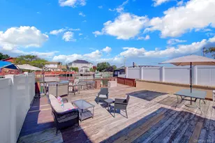 76 Suffolk Rd, Island Park, NY 11558 - Photo 7