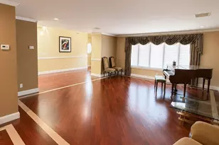 543 Fairway Dr, Woodmere, NY 11598 - Photo 5