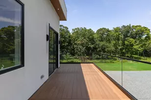 36 Old Neck Rd S, Center Moriches, NY 11934 - Photo 31