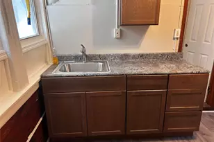 65 Academy St, Poughkeepsie, NY 12601 - Photo 5