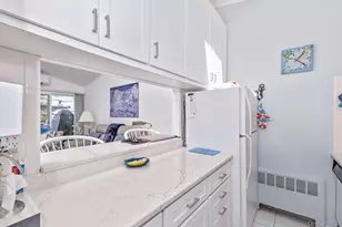 35 Library, Westhampton Beach, NY 11978 - Photo 9