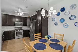 2806 Bennington Dr, Fishkill, NY 12524 - Photo 9