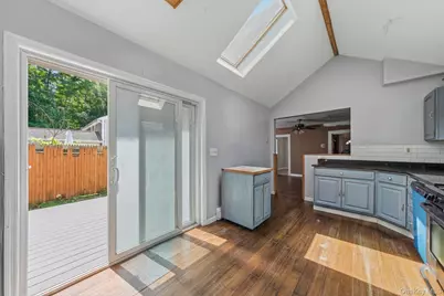 10 Dutchess Avenue, Wappingers Falls, NY 12590 - Photo 19